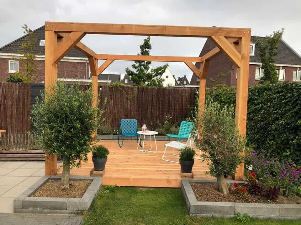 How to build a feature pergola